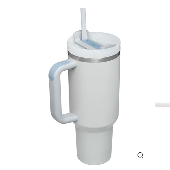 STANLEY The Quencher H2.0 Flowstate Tumbler in Fog. Brand new limited release - Picture 2 of 2